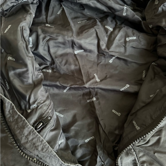 Vintage one piece snowsuit/wind suit - Picture 4 of 4